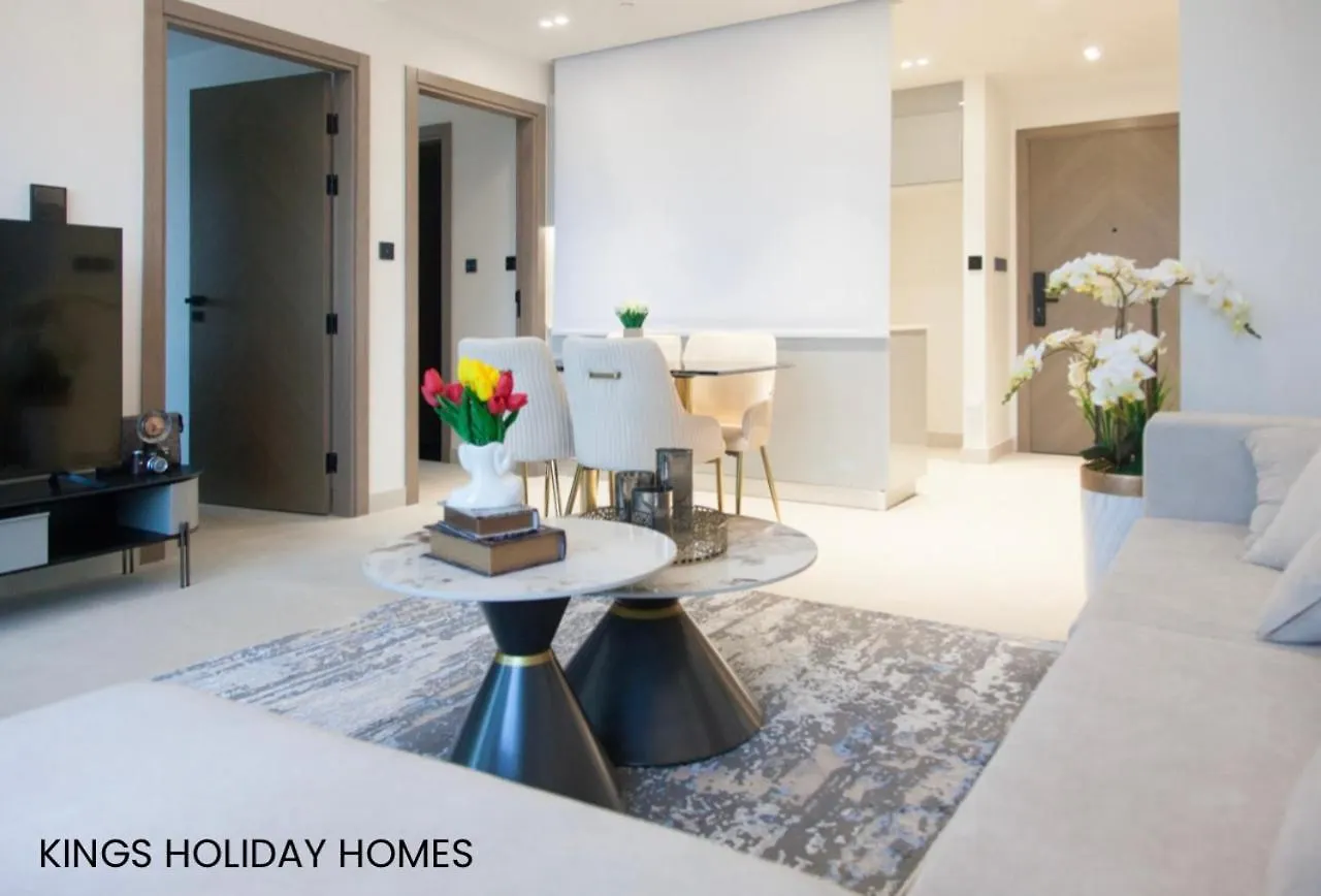 Apartment Binghatti Canal , Burj Khalifa View With Private Jacuzzi And Cinema Screen ,Kings Dubai United Arab Emirates