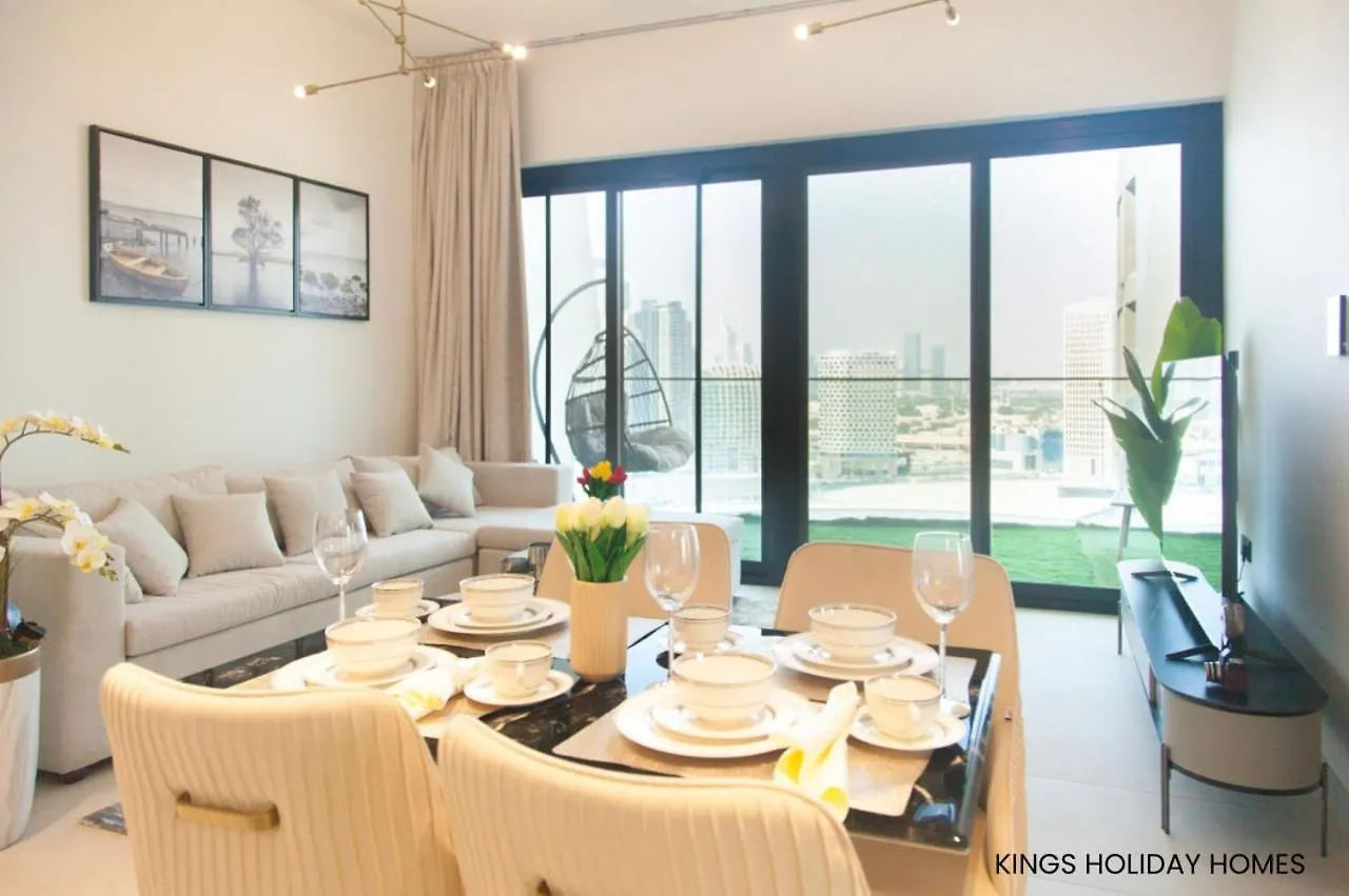 Binghatti Canal , Burj Khalifa View With Private Jacuzzi And Cinema Screen ,Kings 두바이 0*,  아랍에미리트